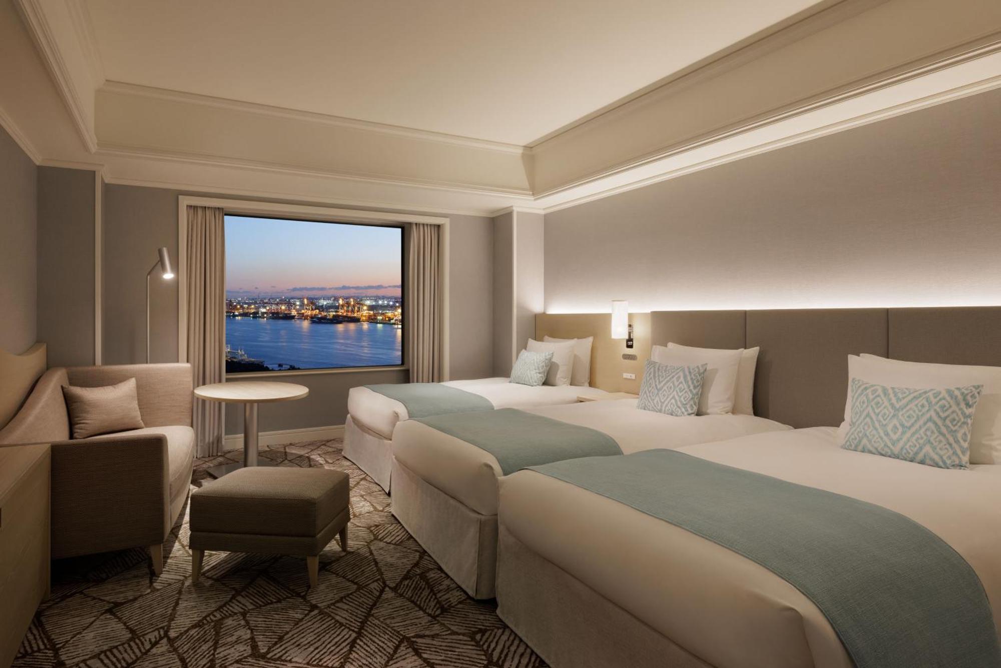 Deluxe Triple Room Non-Smoking